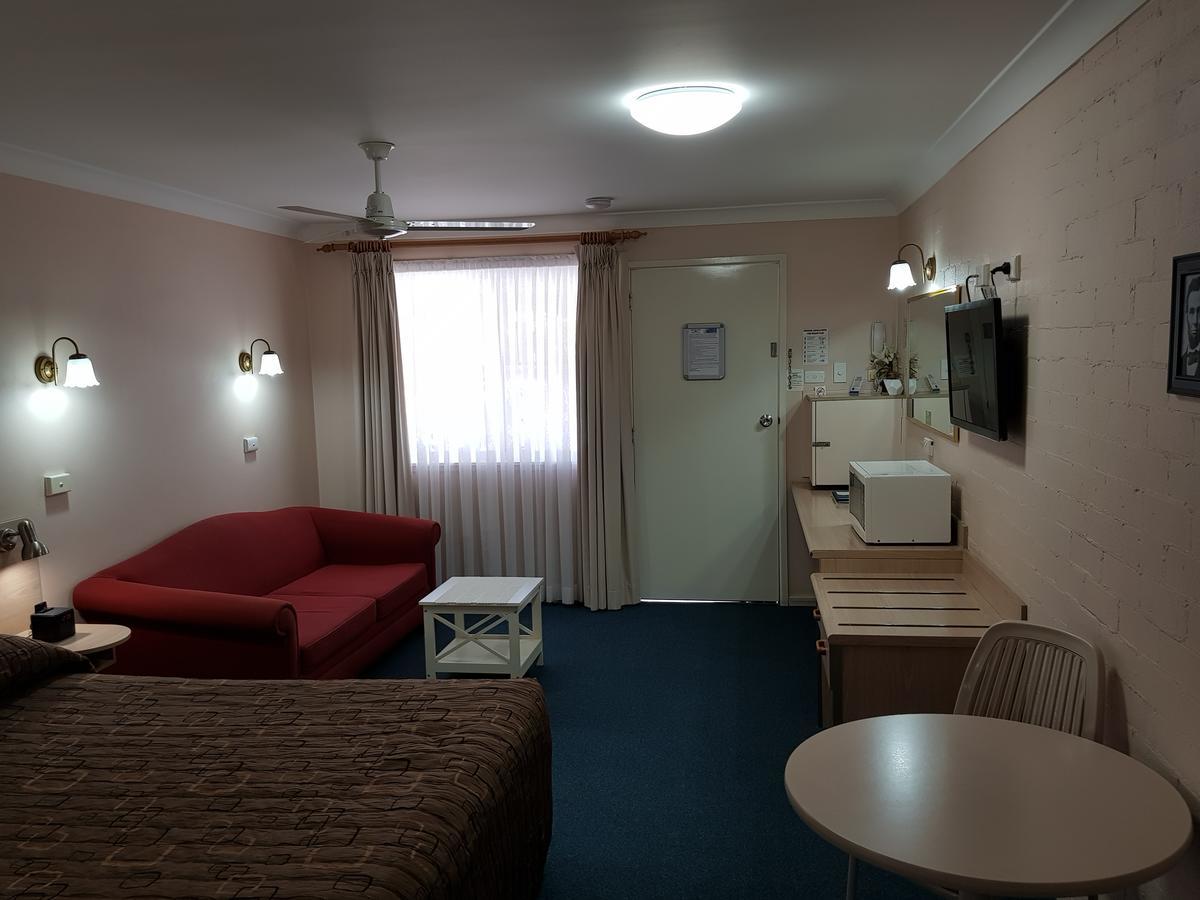 Abraham Lincoln Motel タムワース エクステリア 写真