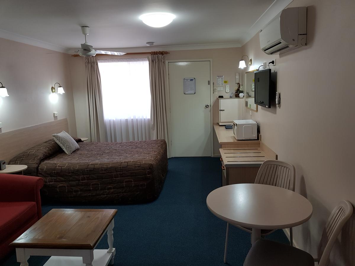 Abraham Lincoln Motel タムワース エクステリア 写真
