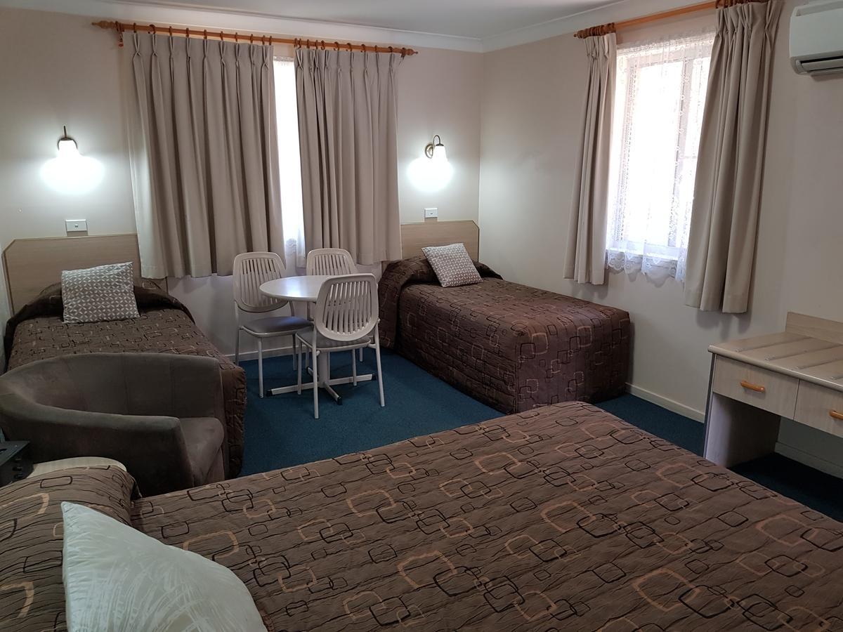Abraham Lincoln Motel タムワース エクステリア 写真