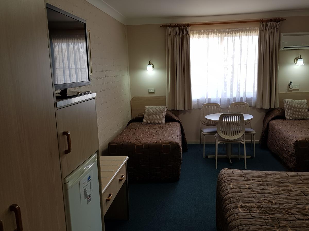 Abraham Lincoln Motel タムワース エクステリア 写真