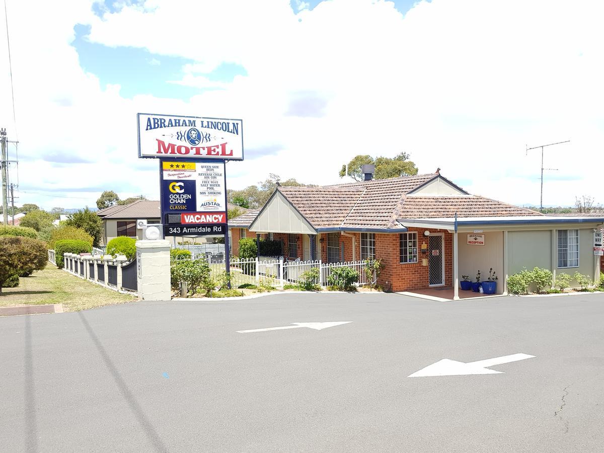 Abraham Lincoln Motel タムワース エクステリア 写真